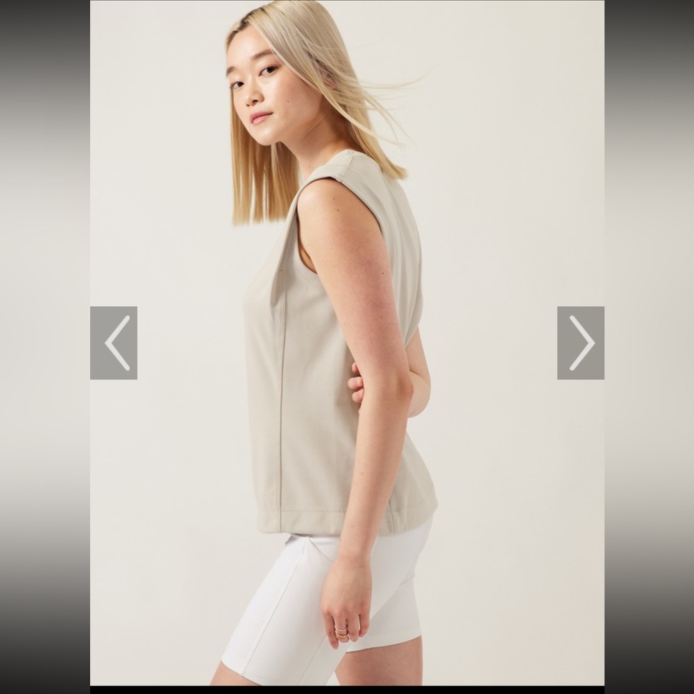 Women's Sleeveless Cream Top - Picture 7 of 7